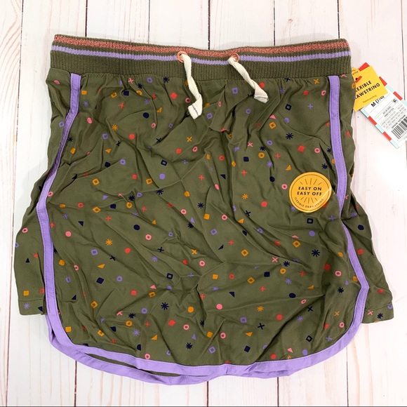 Cat & Jack Girls’ Olive Skirt With Drawstring - Sz M (7/8) - NWT - Picture 2 of 3